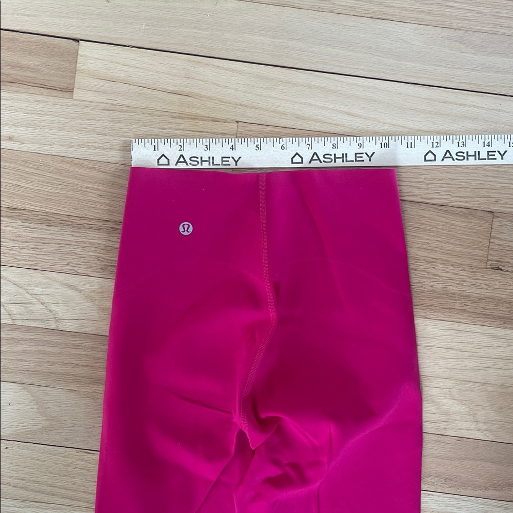 Lululemon Women’s Pink Leggings - Picture 7 of 11